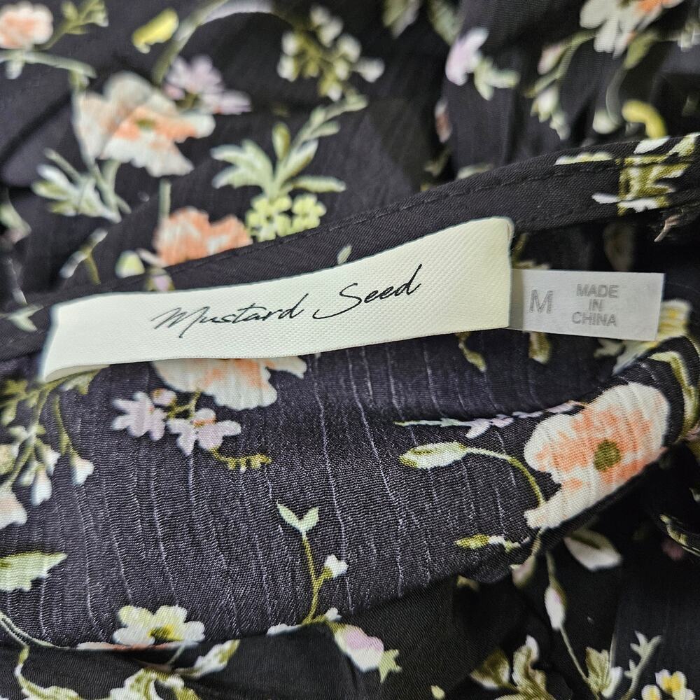 Mustard Seed Floral Short Sleeve V-Neck Key Hole Dress Romper Size M Pockets - Picture 10 of 10